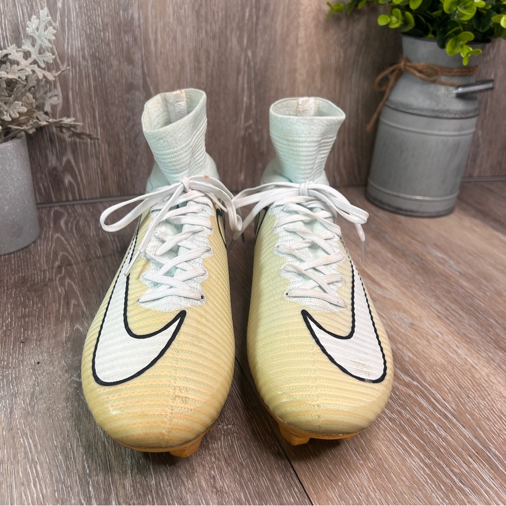 Nike Mercurial Men's Soccer Cleats in Light Green, White and Gold - Picture 2 of 9
